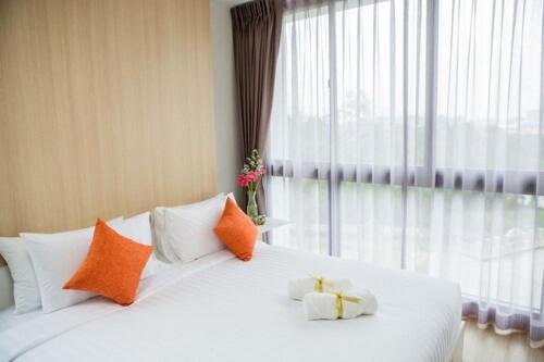 Connext Residence Phuket Esterno foto