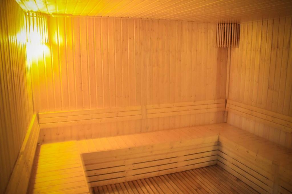 Connext Residence Phuket Esterno foto