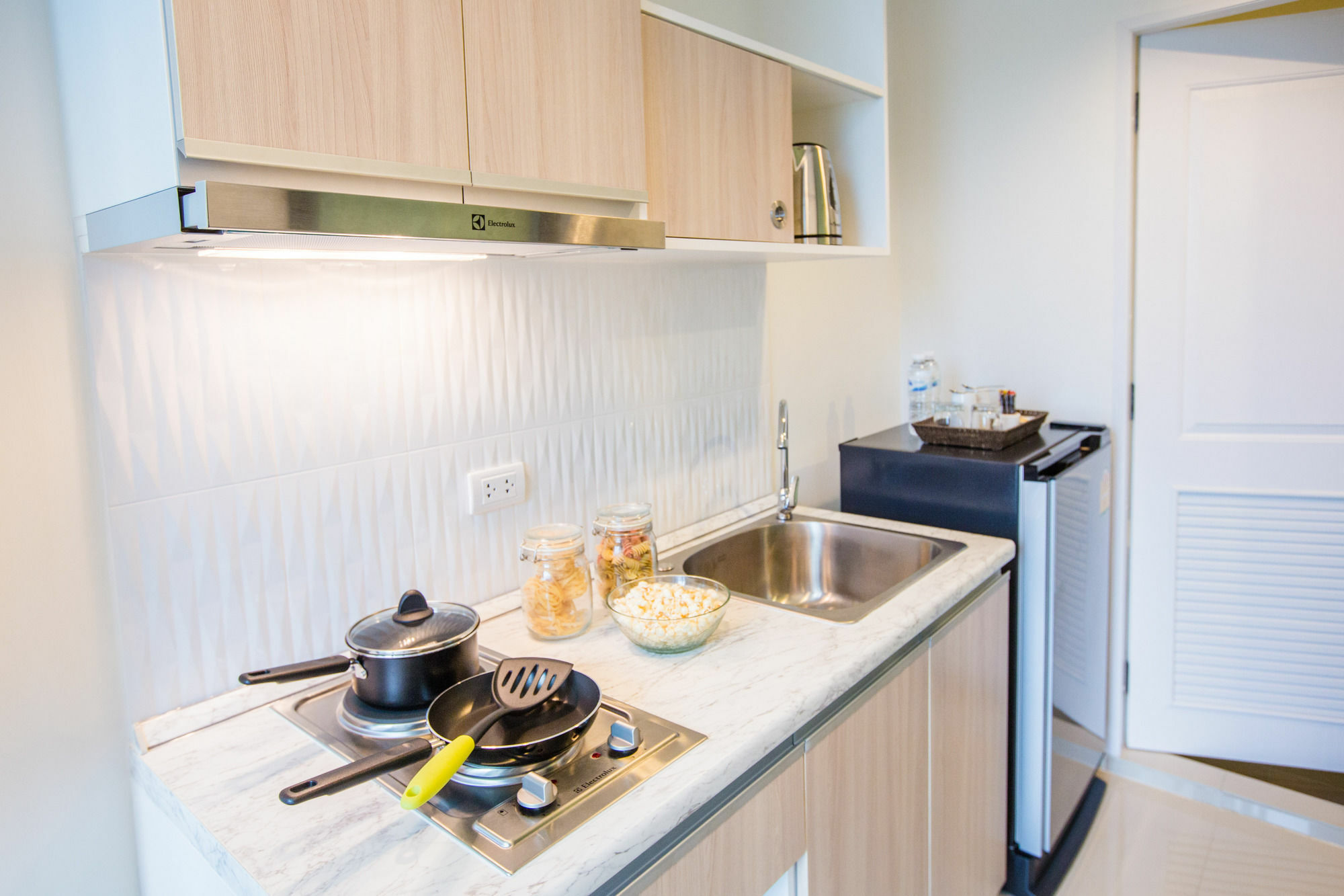 Connext Residence Phuket Esterno foto