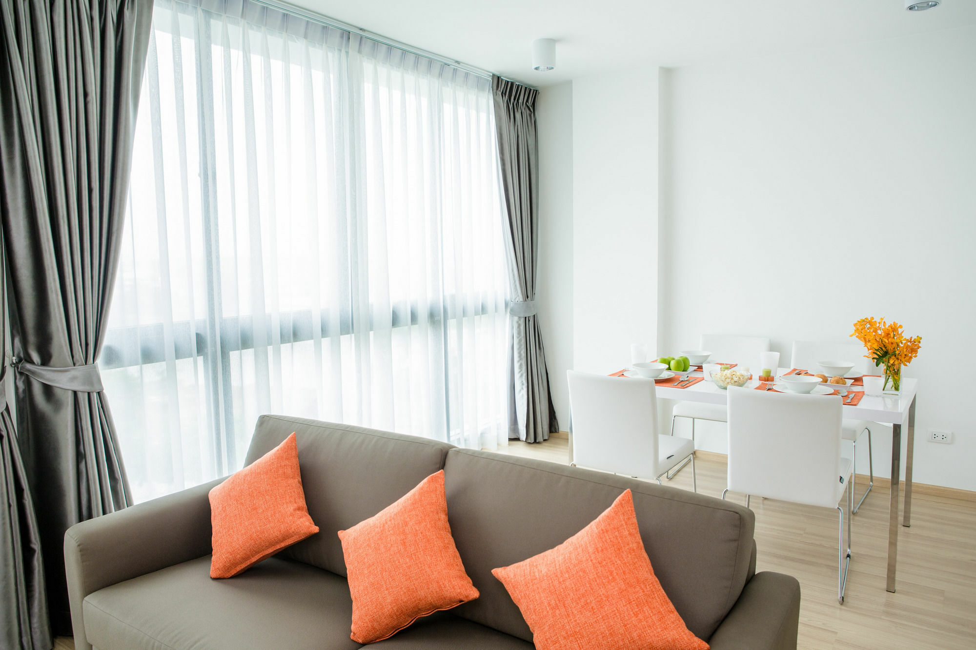 Connext Residence Phuket Esterno foto